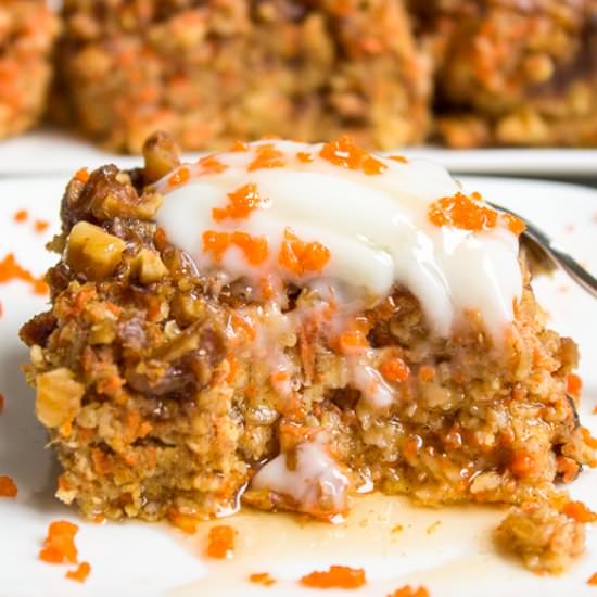 Carrot Cake Oatmeal (Baked)