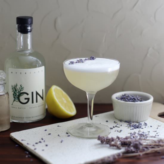 lavender gin sour