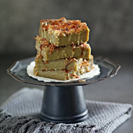 Butter Matcha Mochi Cake