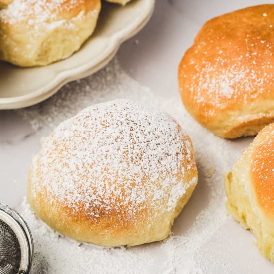 Buchteln Sweet Buns
