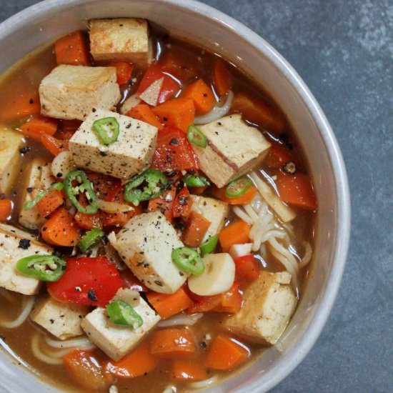 Ginger garlic turmeric ramen bowls