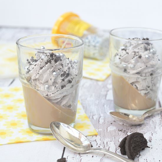 Baileys panna cotta with oreo cream