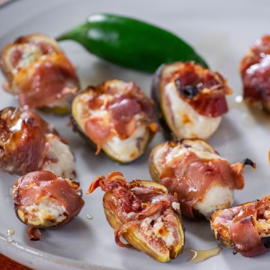 Spicy Fig Goat Cheese Bites
