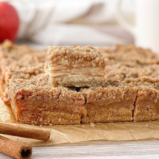 Apple Crisp Macchiato Bars