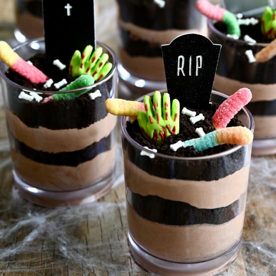 Halloween Dirt Cups