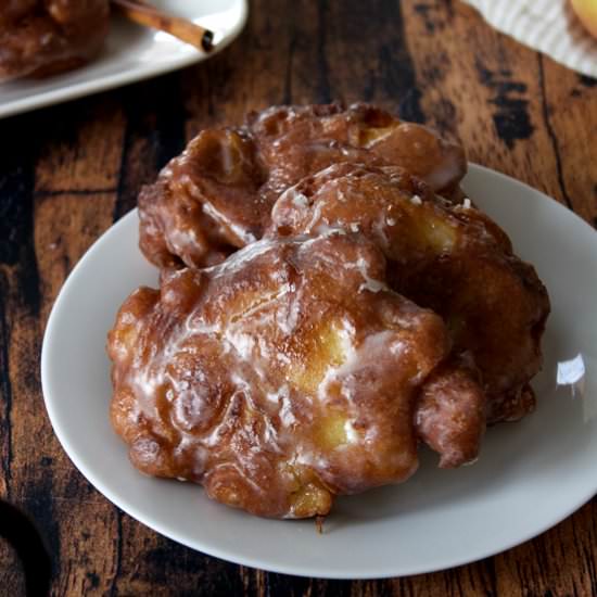 Cinnamon and ginger apple fritters
