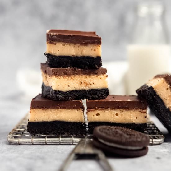 Peanut Butter Cheesecake Bars