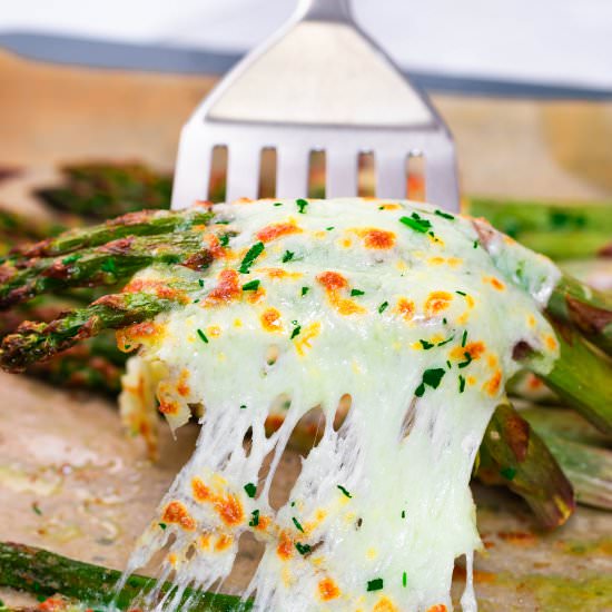 Cheesy Garlic Asparagus