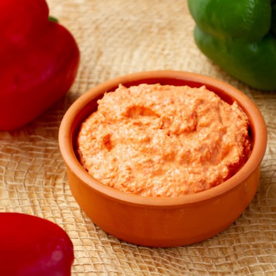 Roasted bell pepper cream