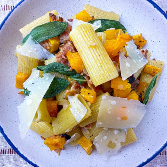 Butternut Squash Pasta with Bacon