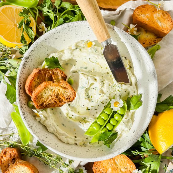 Cream Cheese Garlic Dip