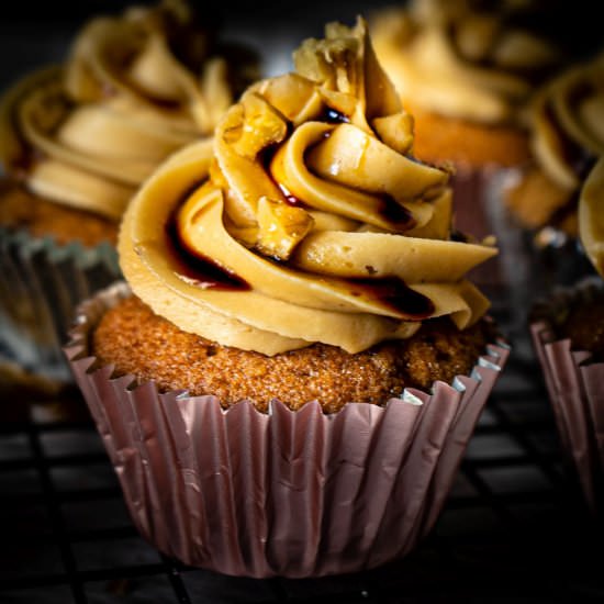 Coffee and Walnut Cupcakes