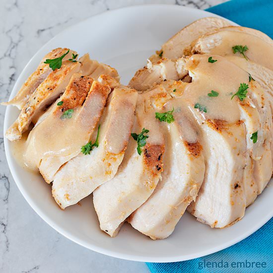 Juicy Slow Cooker Chicken Breasts