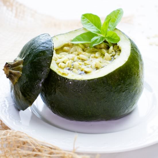Stuffed round zucchini