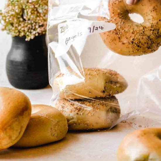 How Long Do Bagels Last