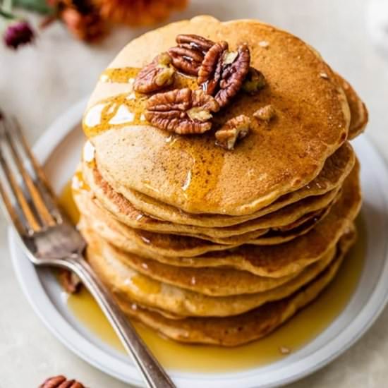 Whole Wheat Pumpkin Pancakes