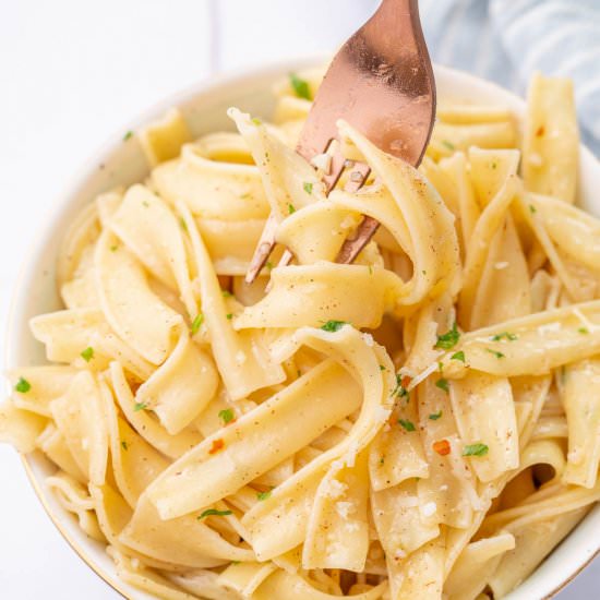 garlic butter noodles