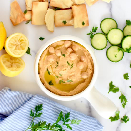 Creamy Lemon Hummus Without Garlic