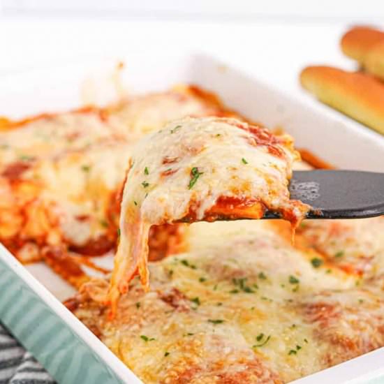 Easy Cheesy Baked Ravioli