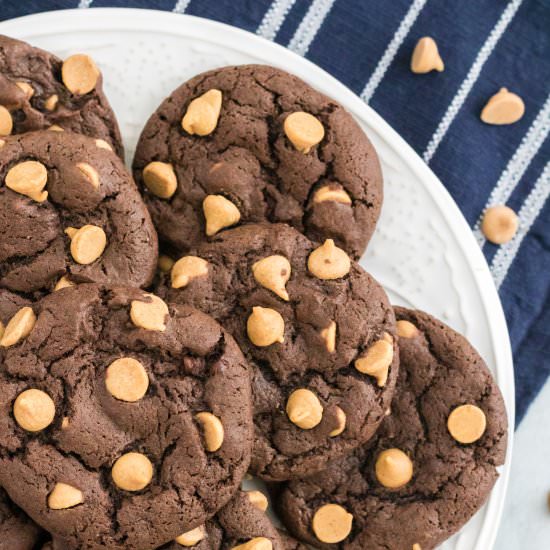 Chocolate Peanut Butter Chip Cookie