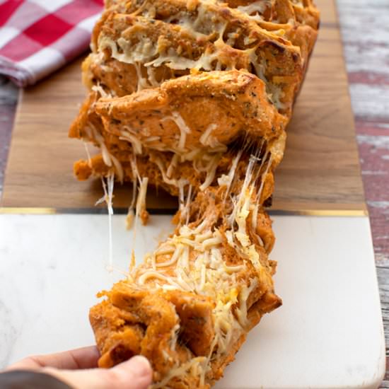Pull-Apart Pizza Bread