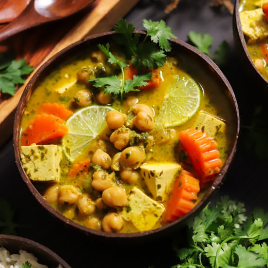 Coconut Ginger Chickpea Curry
