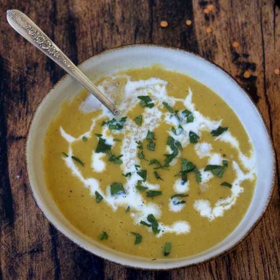 Spiced red lentil soup