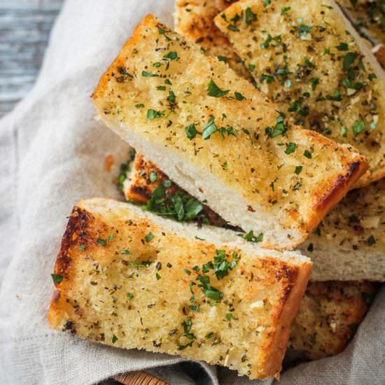 Vegan Garlic Bread