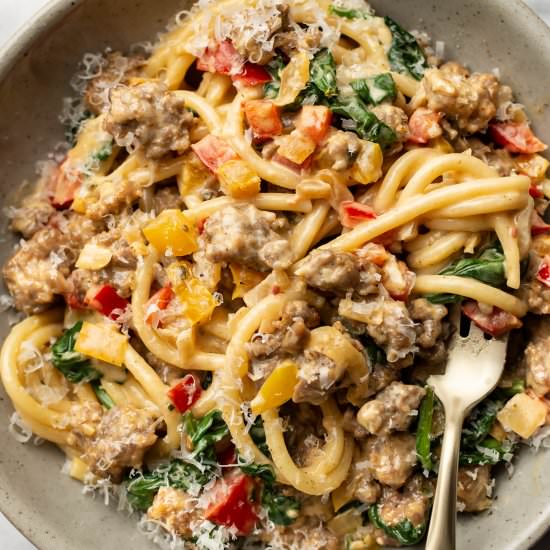 creamy sausage and peppers pasta