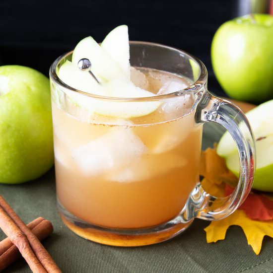 Apple Juice Cocktail
