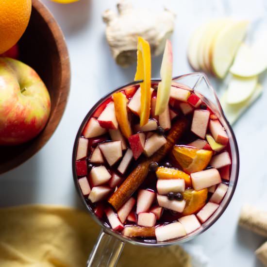 Spiced Apple Cider Sangria