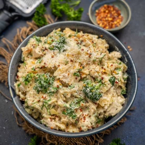 Instant Pot Chicken Broccoli Pasta
