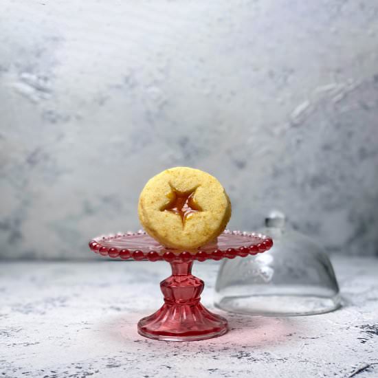 Orange infused Linzer Cookies