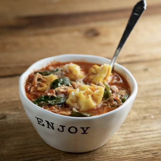 Slow Cooker Chicken Pasta Soup!