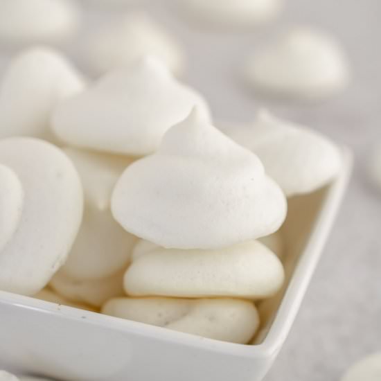 Keto Meringue Cookies