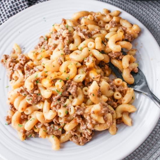 Skillet Cheeseburger Macaroni