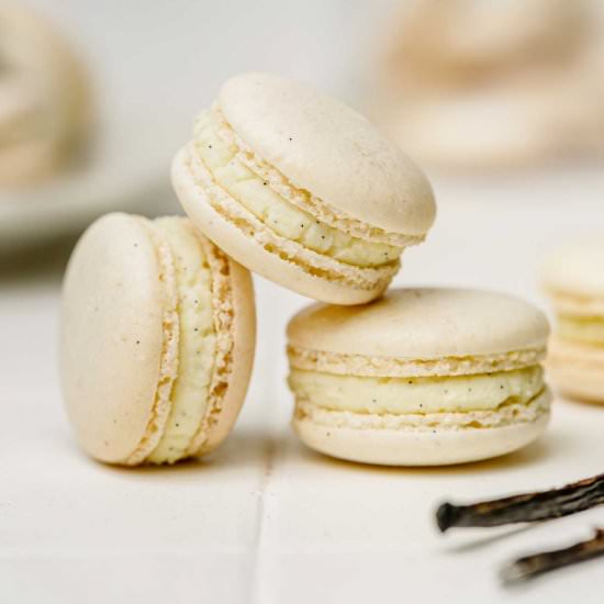 Vanilla Macarons