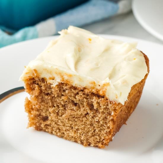 Mini Applesauce Spice Cake