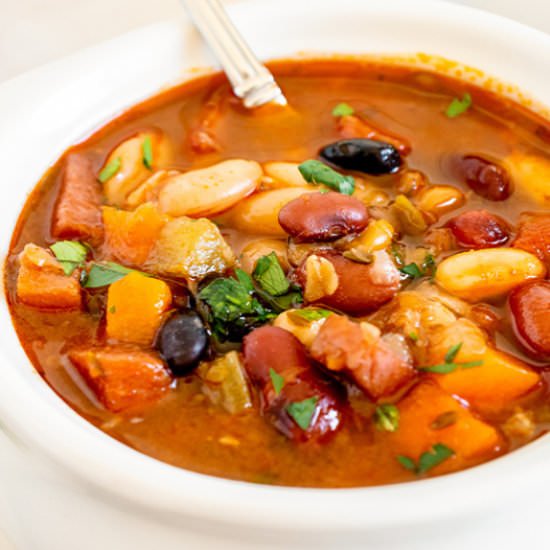 Comforting 15 Bean Soup with Ham
