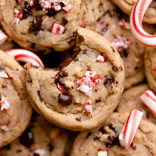 Peppermint Chocolate Chip Cookies