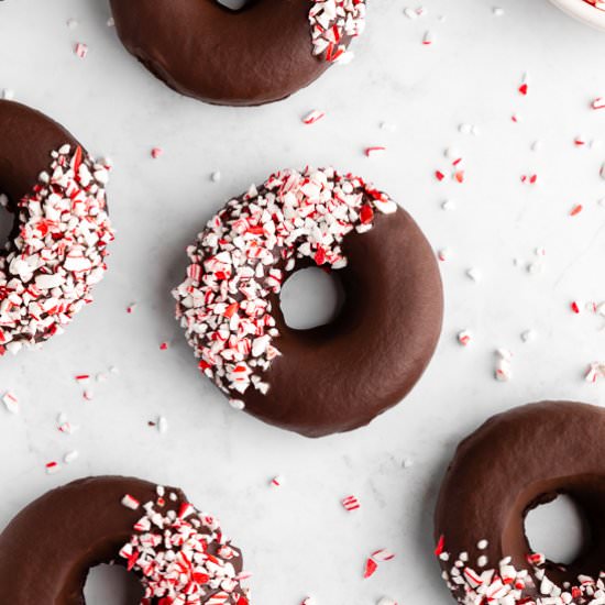 Peppermint Mocha Donuts (Vegan!)