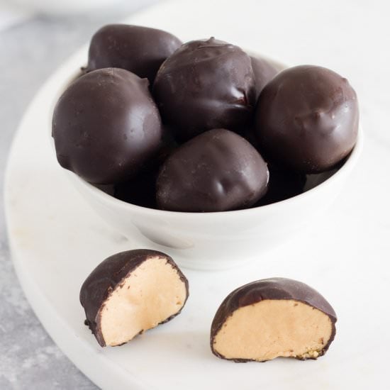 Old Fashioned Peanut Butter Balls