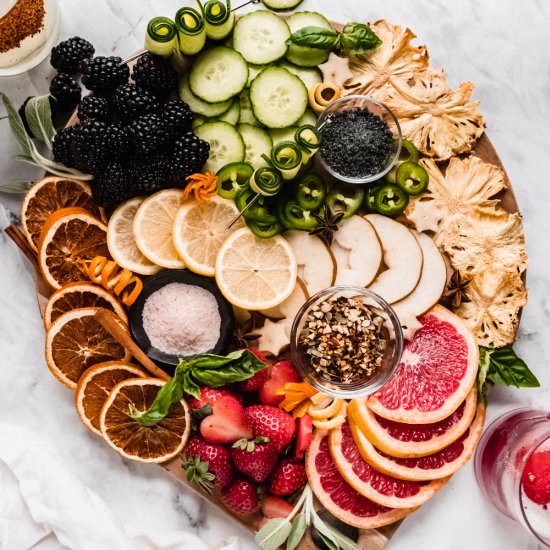 Cocktail garnish board