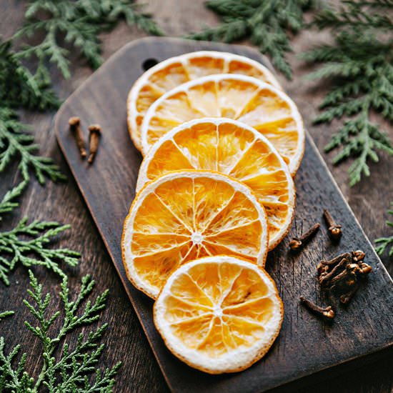 How to Make Dried Orange Slices