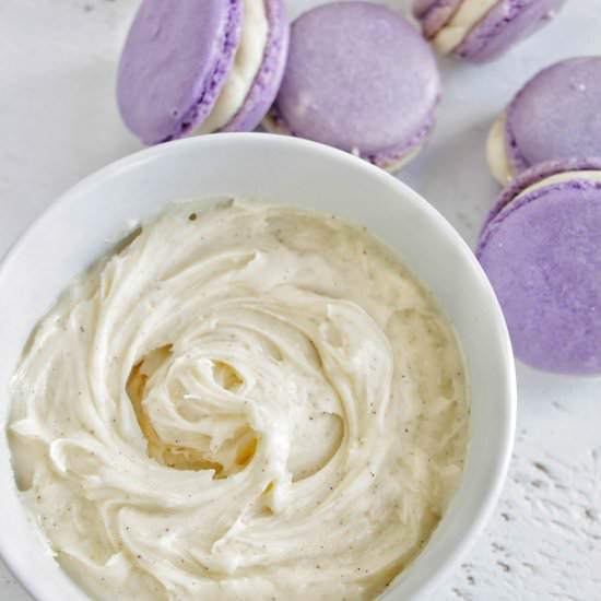 Vanilla Macaron Buttercream Filling