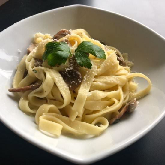 Pasta with mushrooms