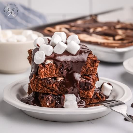 Hot Chocolate Sheet Pan Pancakes