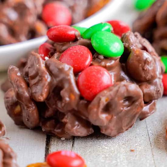 Crockpot Candy (Sweet And Salty!)