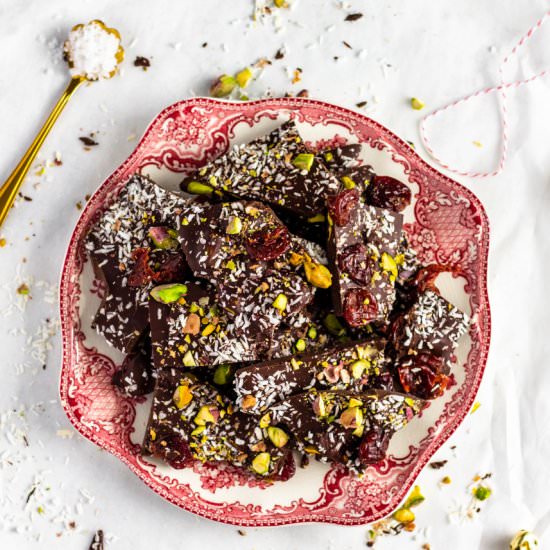 Dark Chocolate Superfood Bark