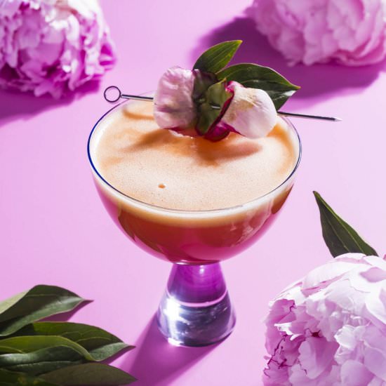 Iced Guava Passionfruit Drink
